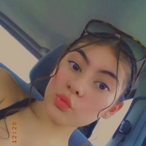 Meet your Posher, Pearl